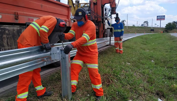 Após intervenção do Deputado Dalben, Rodovia Virgínia Viel Campo Dall’Orto, em Sumaré, recebe barreiras de proteção