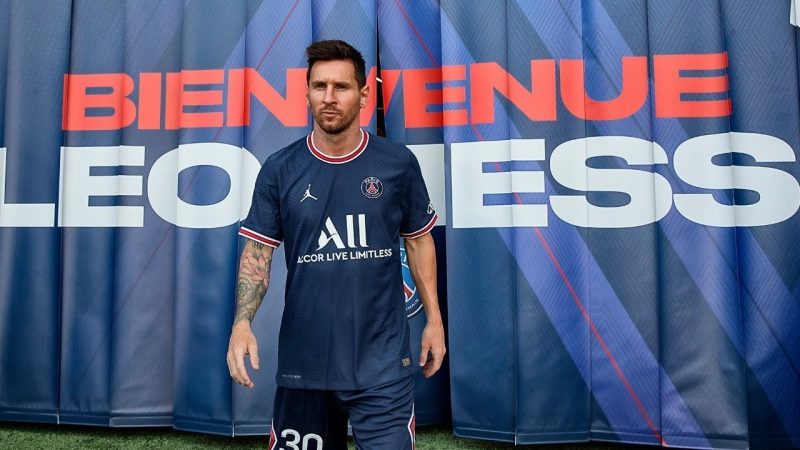 MESSI É APRESENTADO NO PSG! VEJA A COLETIVA AO VIVO!