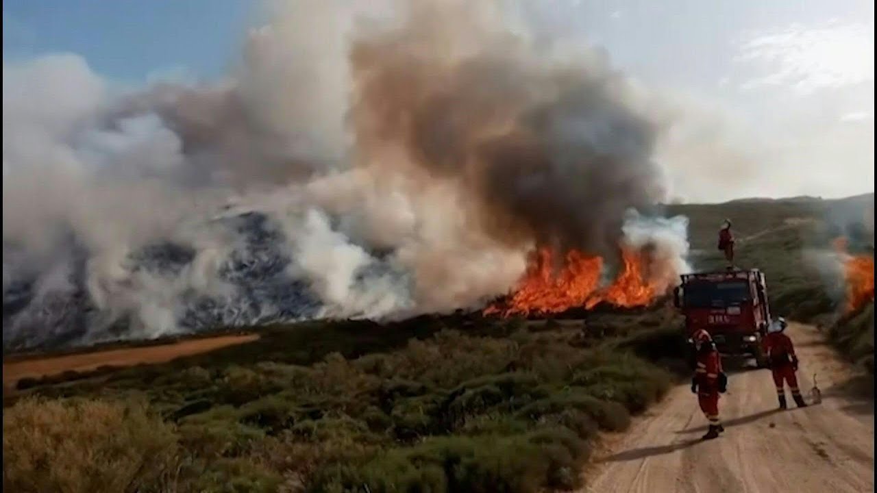Onda de calor impulsiona incêndios na Espanha | AFP