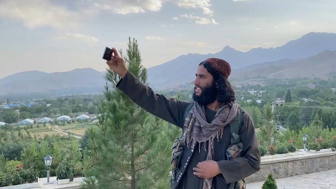 Redes sociais diante do dilema dos talibãs | AFP