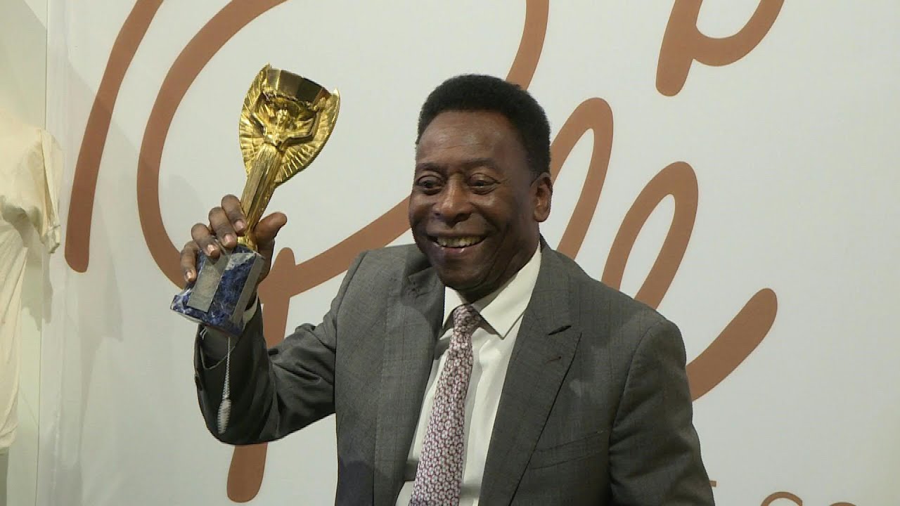 Pelé segue na UTI e se recupera de ‘maneira satisfatória’ | AFP