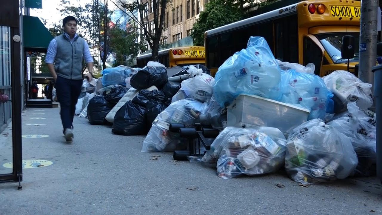 Lixo se acumula em Nova York | AFP