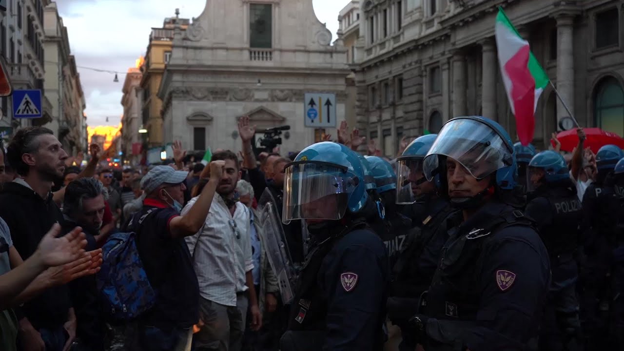 Manifestações em Roma contra o pasaporte sanitário | AFP
