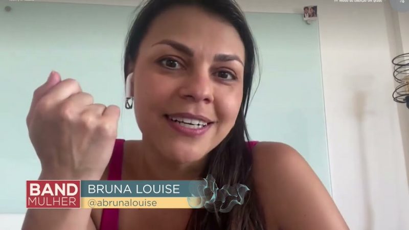 Comediante Bruna Louise fala sobre o seu stand-up comedy “Deslocada”