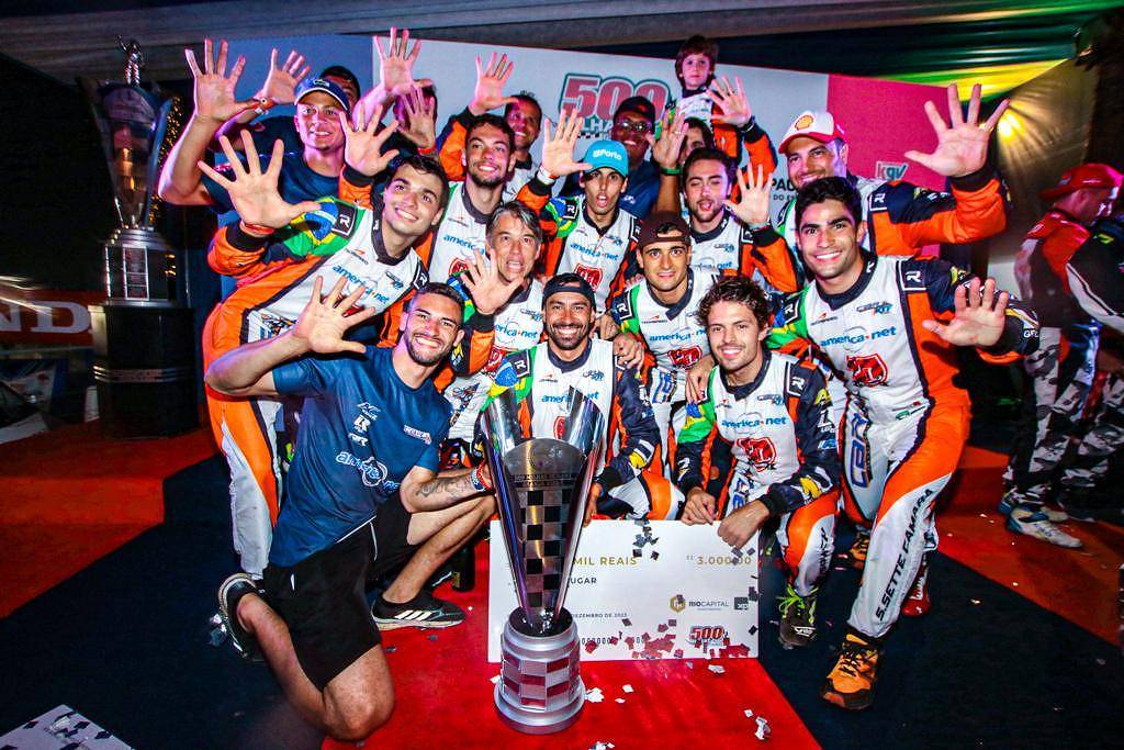 A diversão competitiva das 500 Milhas de Kart – 24/12/2023 – Esporte