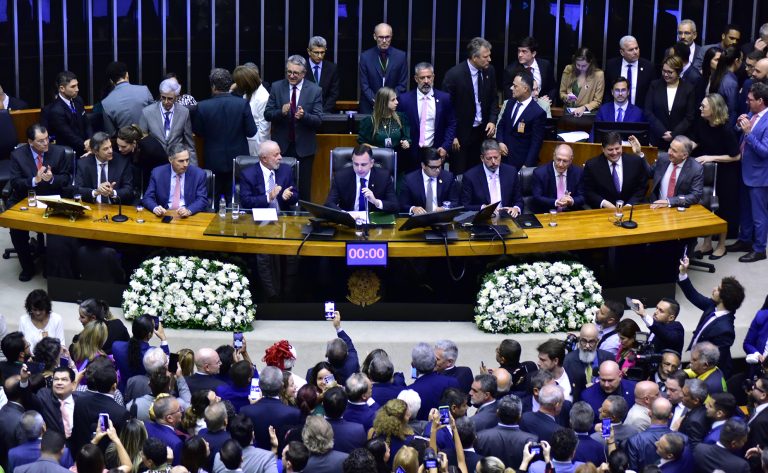 Câmara aprovou reforma tributária e regime fiscal que substituiu teto de gastos – Notícias