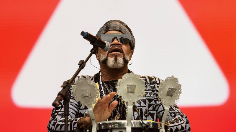 Carlinhos Brown será nomeado embaixador do turismo do país – 19/11/2023 – Mônica Bergamo
