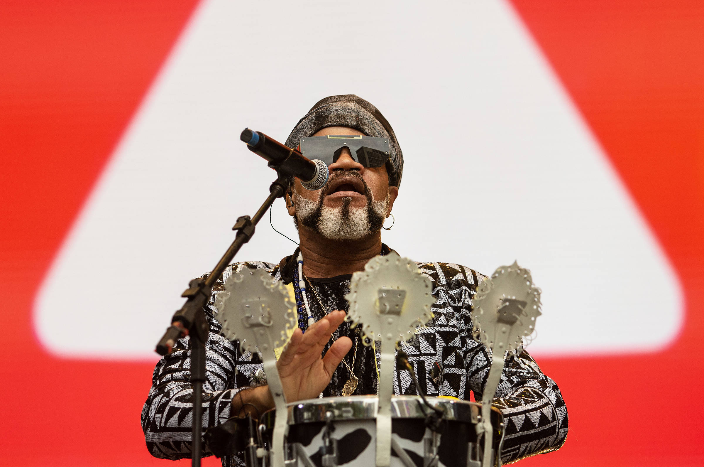 Carlinhos Brown será nomeado embaixador do turismo do país – 19/11/2023 – Mônica Bergamo