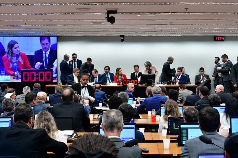 Comissão mista aprova Orçamento de 2024, que será votado nesta sexta pelo Congresso – Notícias