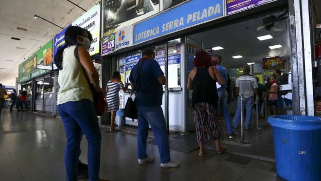 Governo Lula autoriza Caixa a retomar a raspadinha