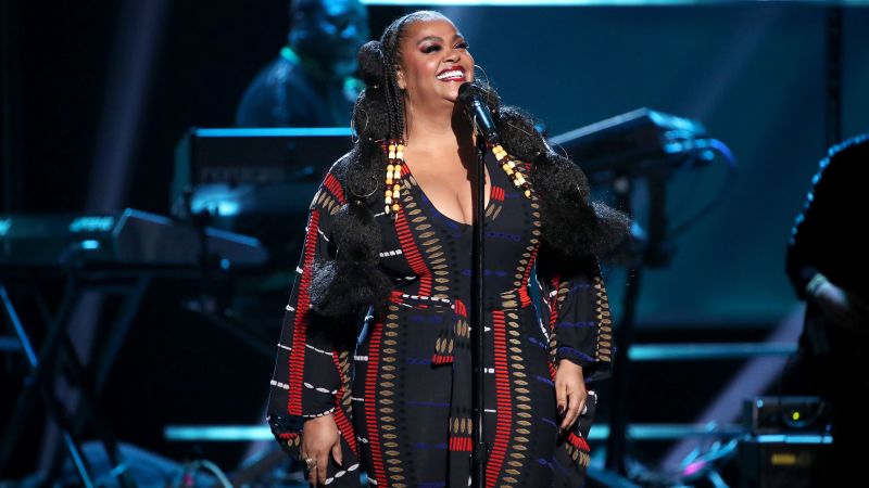 Jill Scott anuncia ‘Quem é Jill Scott?  Palavras e Sons Vol.  1’ Turnê do 23º aniversário