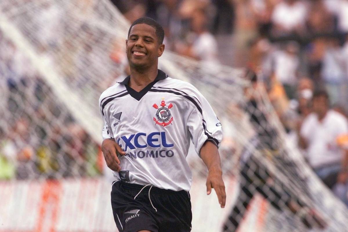 Marcelinho, ídolo do Corinthians: gols, títulos, polêmicas – 18/12/2023 – Esporte