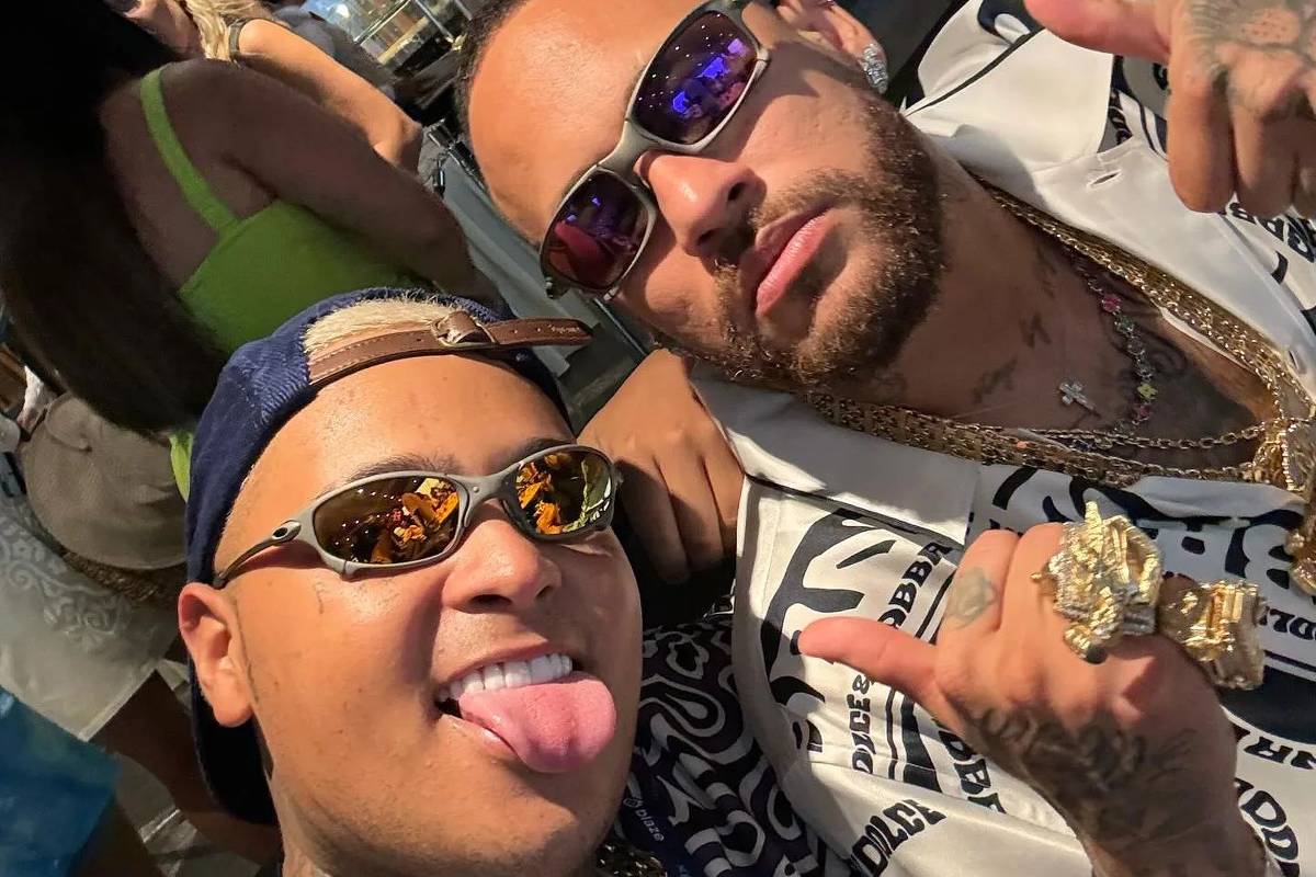 Neymar não abre mão de “rolês” e faz tratamento de lesão durante cruzeiro – 28/12/2023 – Esporte