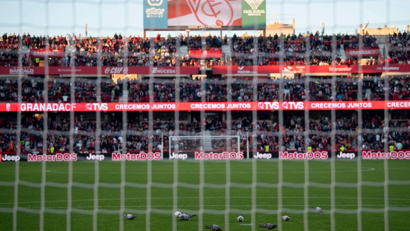 Partida do Espanhol é suspensa após morte de torcedor – 10/12/2023 – Esporte
