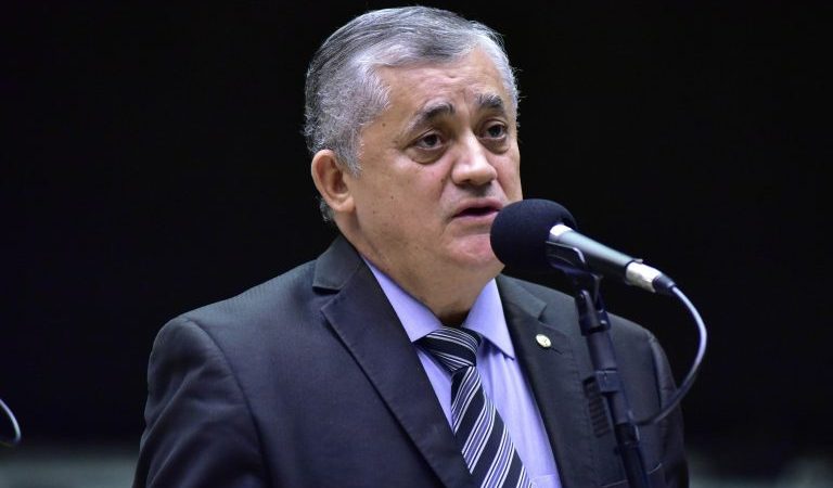 Primeira tarefa do governo em 2024 será regulamentar a reforma tributária, diz líder – Notícias