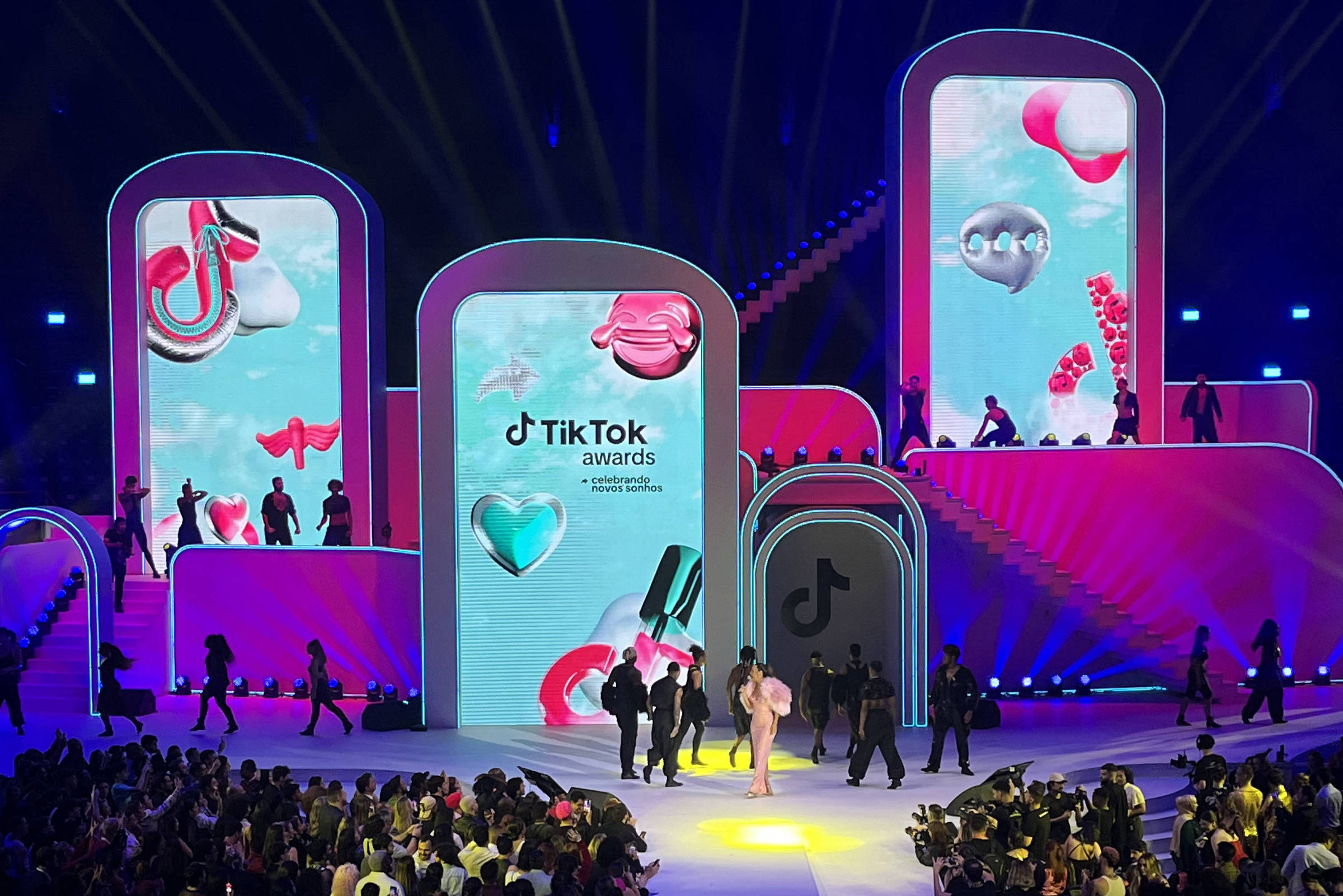 TikTok Awards homenageia Xuxa e Rita Lee – 13/12/2023 – #Hashtag