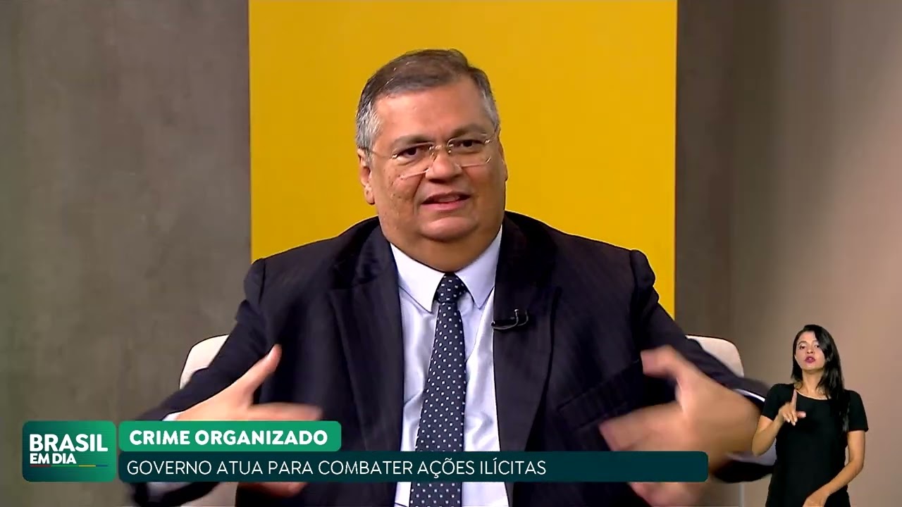 FLÁVIO DINO FAZ BALANÇO DAS PRINCIPAIS AÇÕES DO MINISTÉRIO DA JUSTIÇA EM 2023