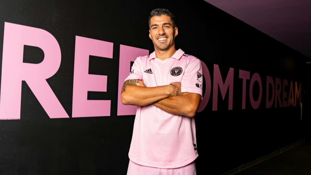 Inter Miami anuncia a contratação de Suárez, que vai reencontrar o amigo Messi | AFP