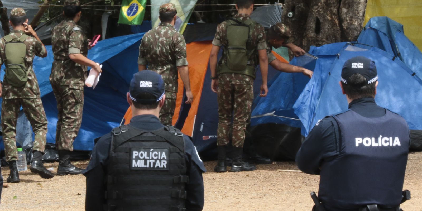 8/01: Especialista considera apurar responsabilidade do Exército