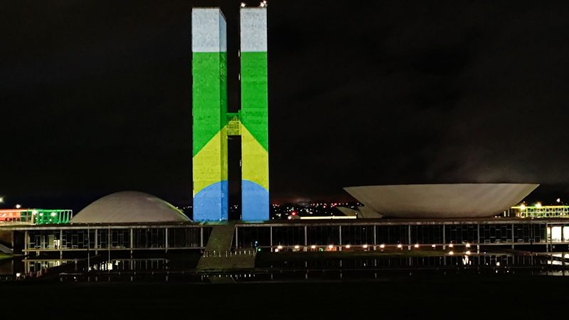 Ato marca um ano de ataques golpistas na Praça dos Três Poderes