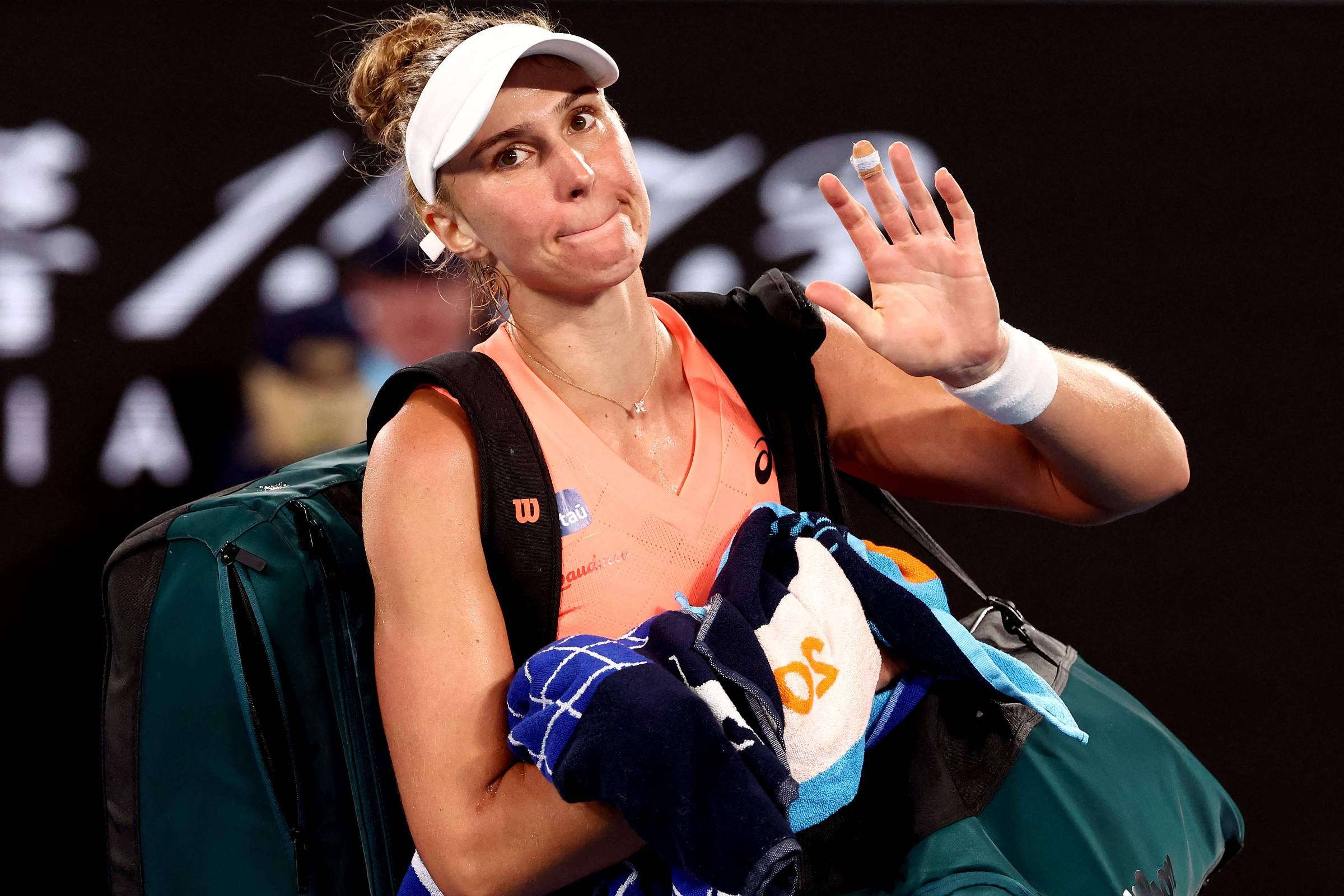 Bia Haddad perde e dá adeus ao Australian Open – 19/01/2024 – Esporte