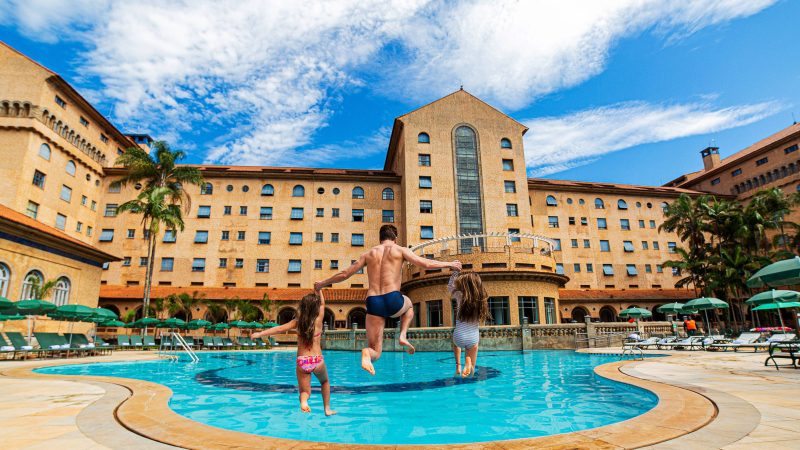 Confira dicas para evitar invasões em quartos de hotel – 16/11/2023 – Turismo