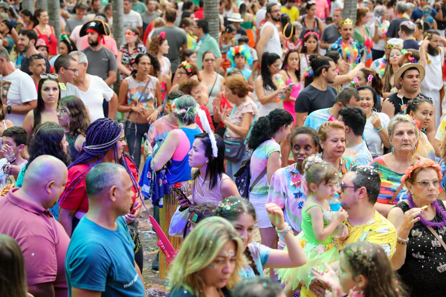 Cultura lana Edital de Chamamento Pblico para credenciamento de projetos para Carnaval