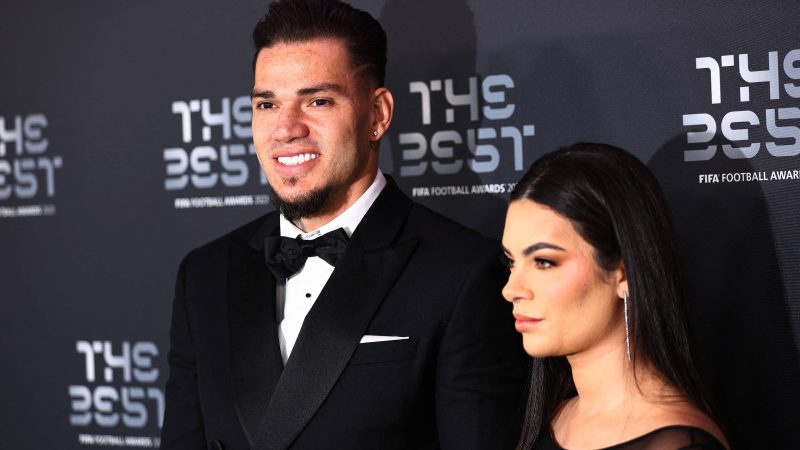 Ederson fica com o prêmio de melhor goleiro do mundo – 15/01/2024 – Esporte