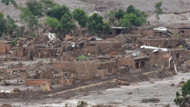 Empresas são condenadas a pagar R$ 47,6 bi por tragédia em Mariana