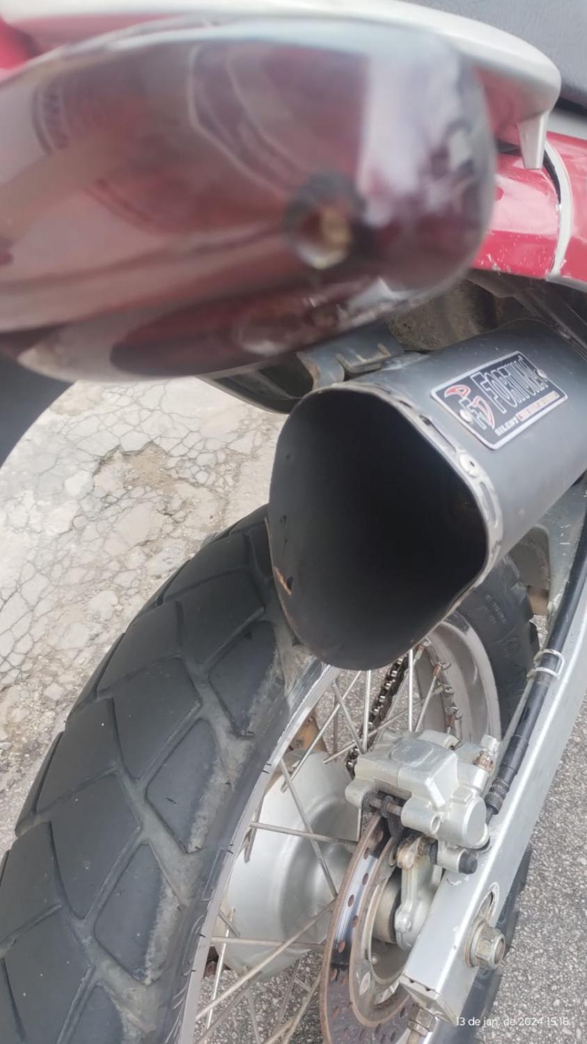Equipe Romi da Guarda Civil de Indaiatuba apreende duas motos irregulares no sbado