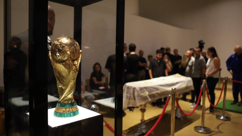 Fãs prestam homenagens a Zagallo em velório no Rio – 07/01/2024 – Esporte