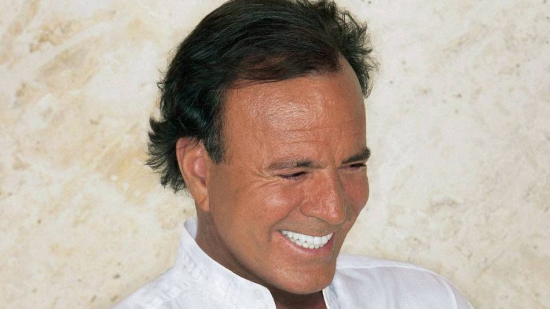 Julio Iglesias: reincidente no tráfico internacional de comida – 16/01/2024 – Cozinha Bruta