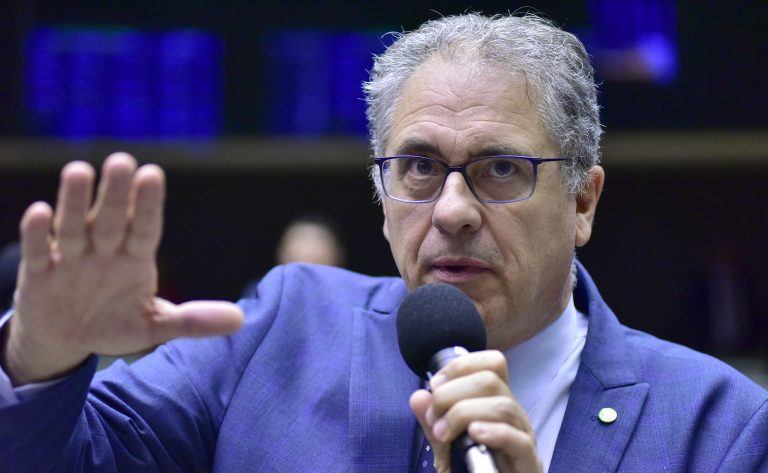 Lei de Diretrizes Orçamentárias é sancionada com veto a prazo para pagamento de emendas – Notícias