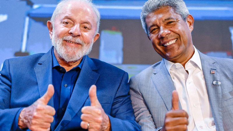 Lula assina acordo para criação de parque aeroespacial na Bahia