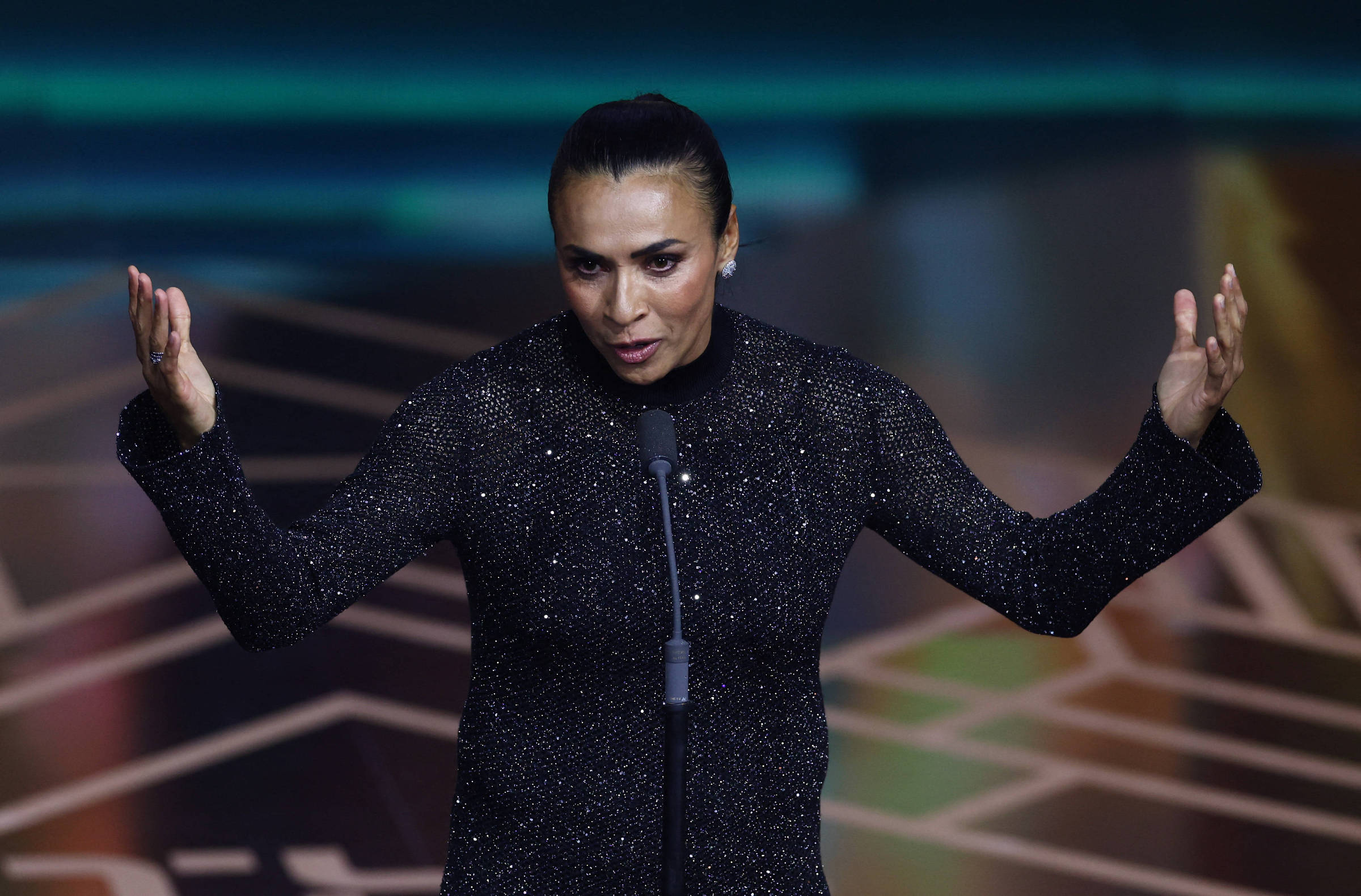 No debate entre Messi e Haaland, prefiro celebrar Marta – 19/01/2024 – Marina Izidro