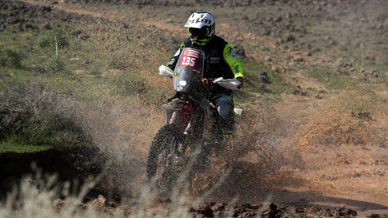 Piloto espanhol Carles Falcon morre após acidente no Rally Dakar – 15/01/2024 – Esporte