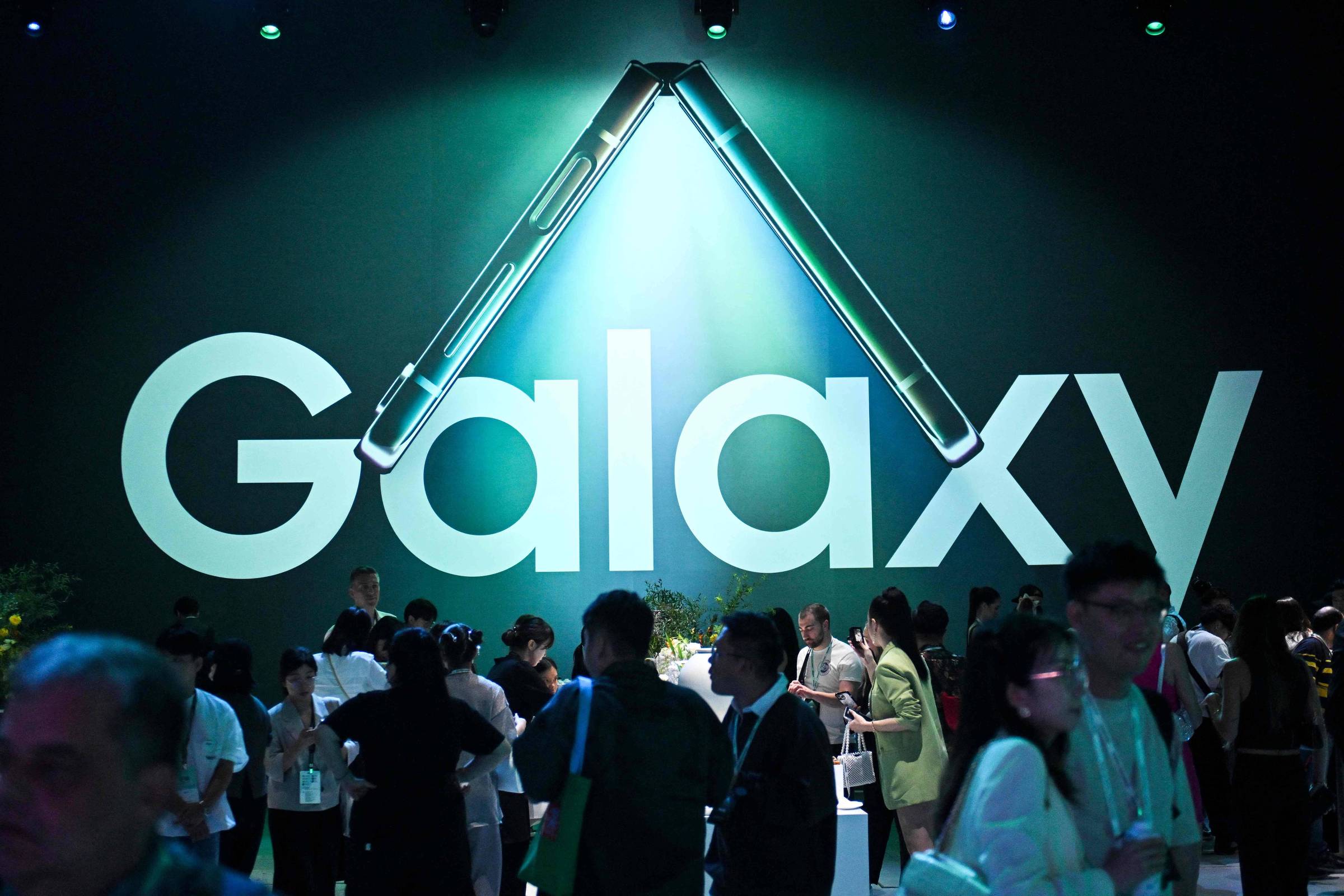 Samsung deve lançar Galaxy S24 no dia 17 e aposta em IA – 03/01/2024 – Tec