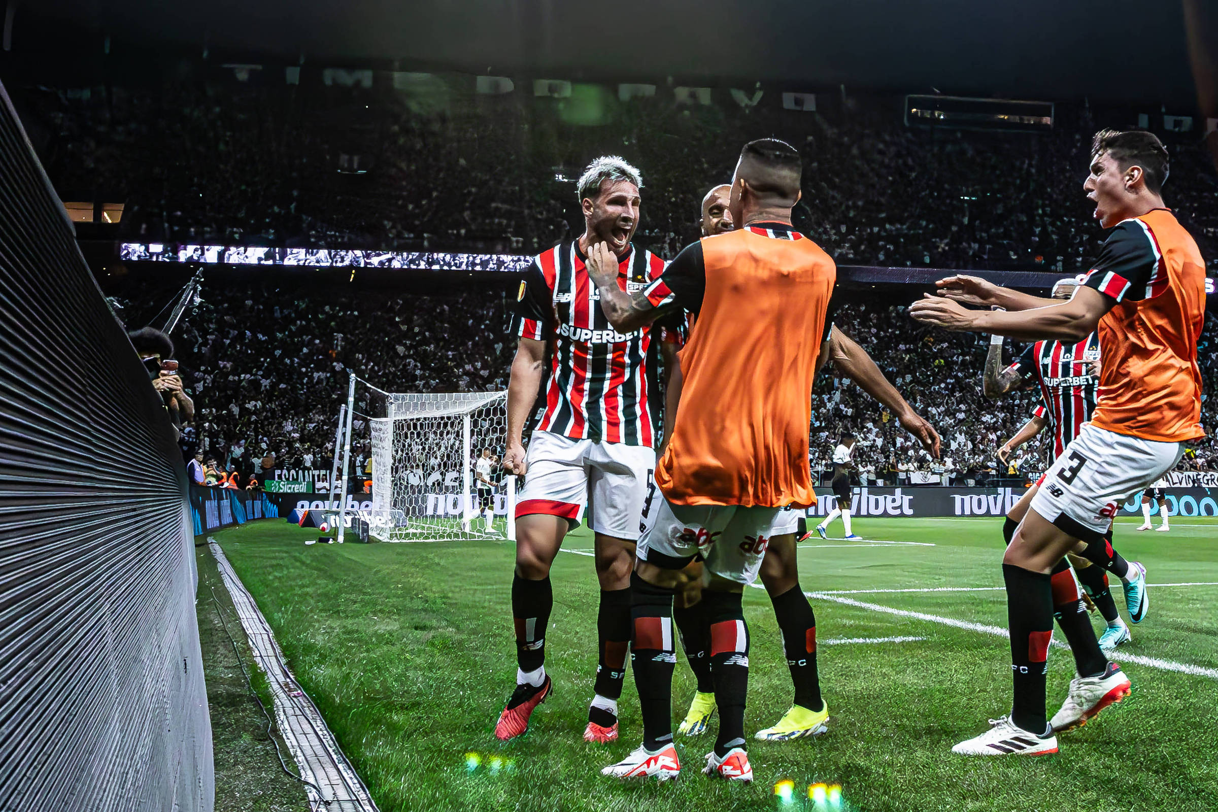 São Paulo derruba tabu e vence o Corinthians em Itaquera pela 1ª vez – 30/01/2024 – Esporte