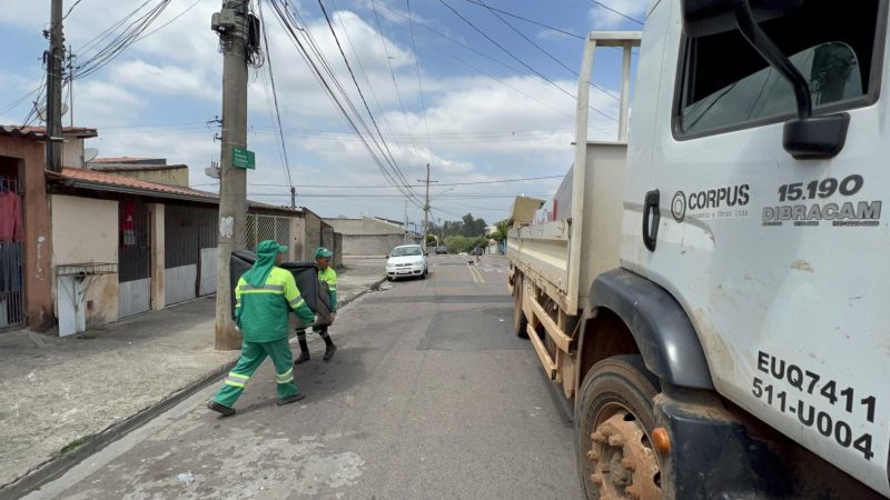 Secretaria de Servios Urbanos leva Projeto Bairro Limpo para o Jardim Morada do Sol