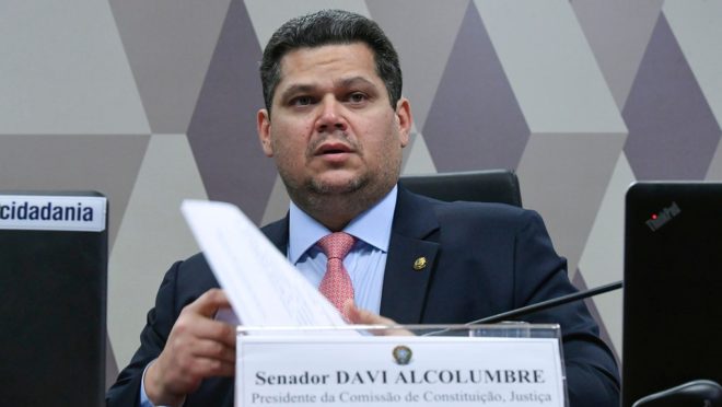 Suplente de Alcolumbre ganha obra de R$ 354 milhões sob Lula