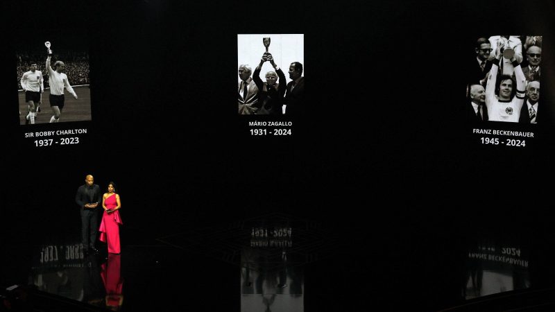 Zagallo é homenageado em festa de premiação da Fifa – 15/01/2024 – Esporte