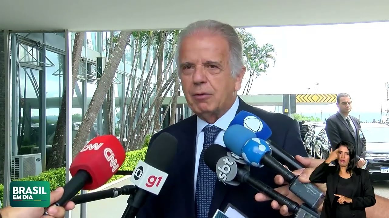 DEFESA DEVE APRESENTAR PLANO DE ATUAÇÃO DAS FORÇAS ARMADAS EM TERRAS YANOMAMI