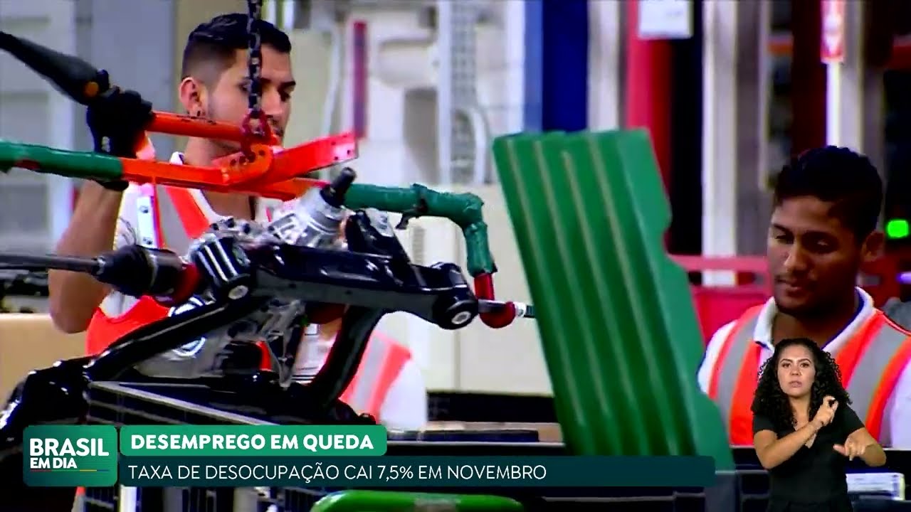 DESEMPREGO ATINGE MENOR NÍVEL DESDE FEVEREIRO DE 2015