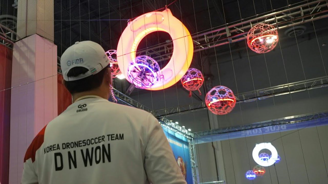 O inusitado futebol de drone | AFP