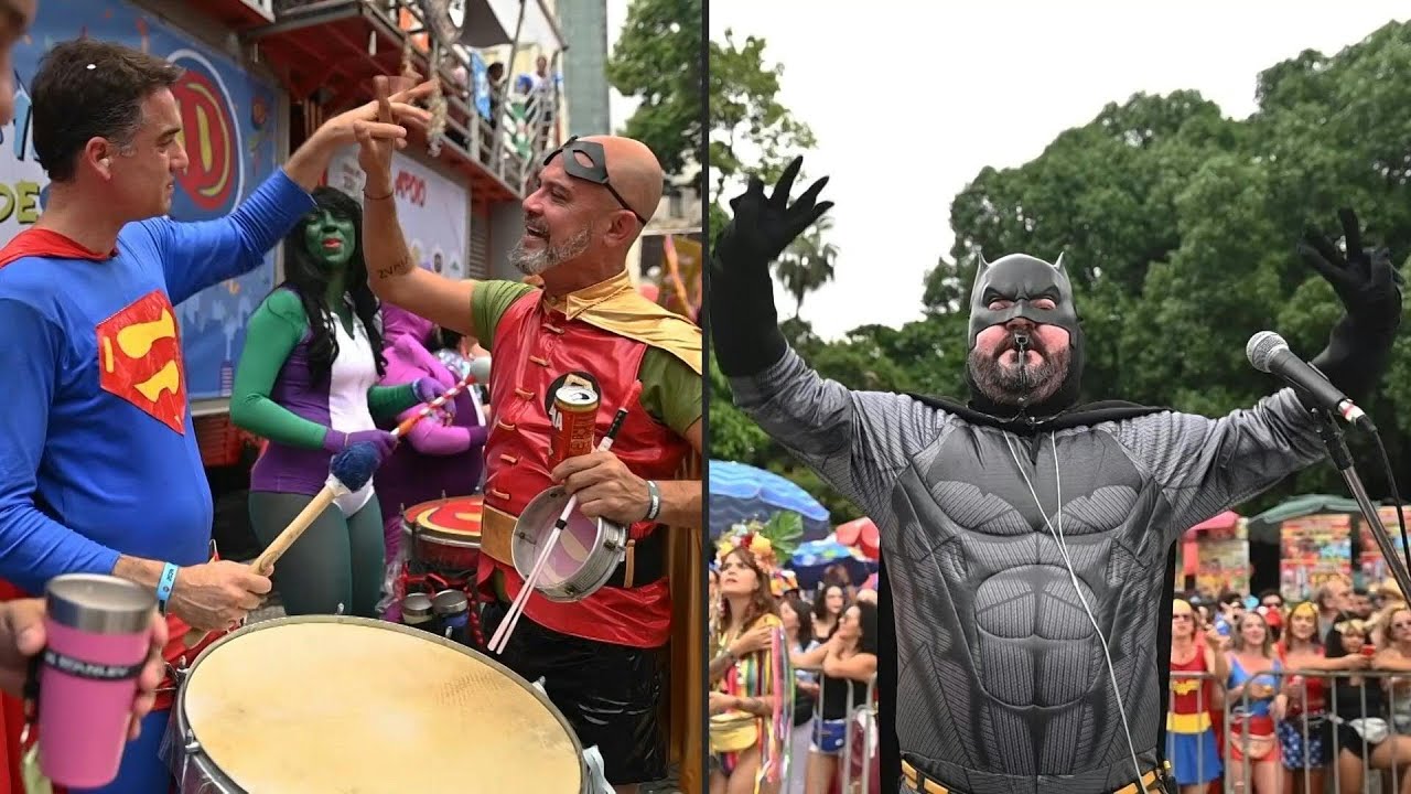 Super-heróis no carnaval carioca | AFP