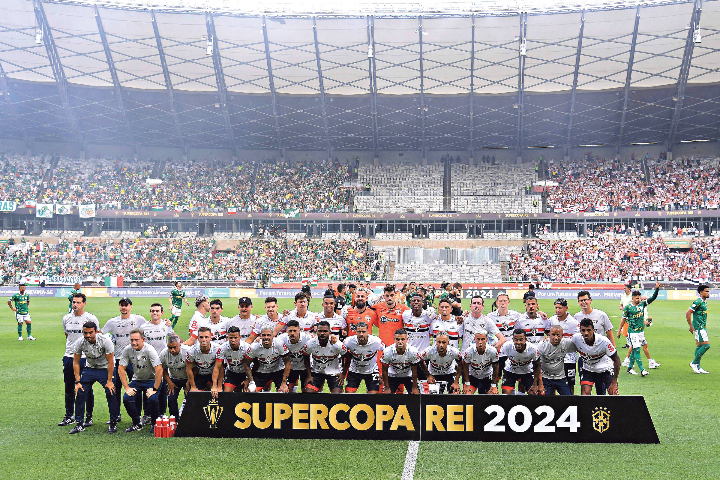 Baixe o pôster do campeão da Supercopa – 04/02/2024 – Esporte