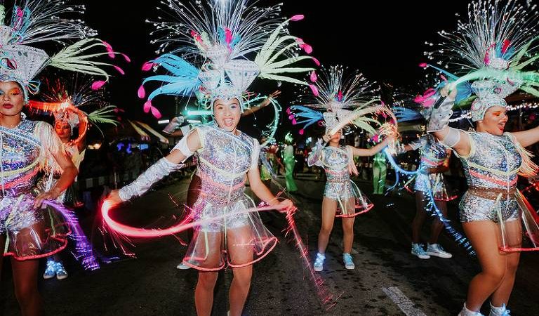 Carnaval de Aruba preserva o que o Brasil vem perdendo – 14/02/2024 – Turismo