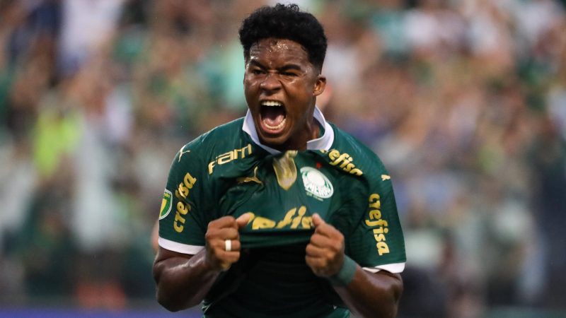 Com dois a menos, Corinthians busca empate contra o Palmeiras aos 55 do segundo tempo – 18/02/2024 – Esporte