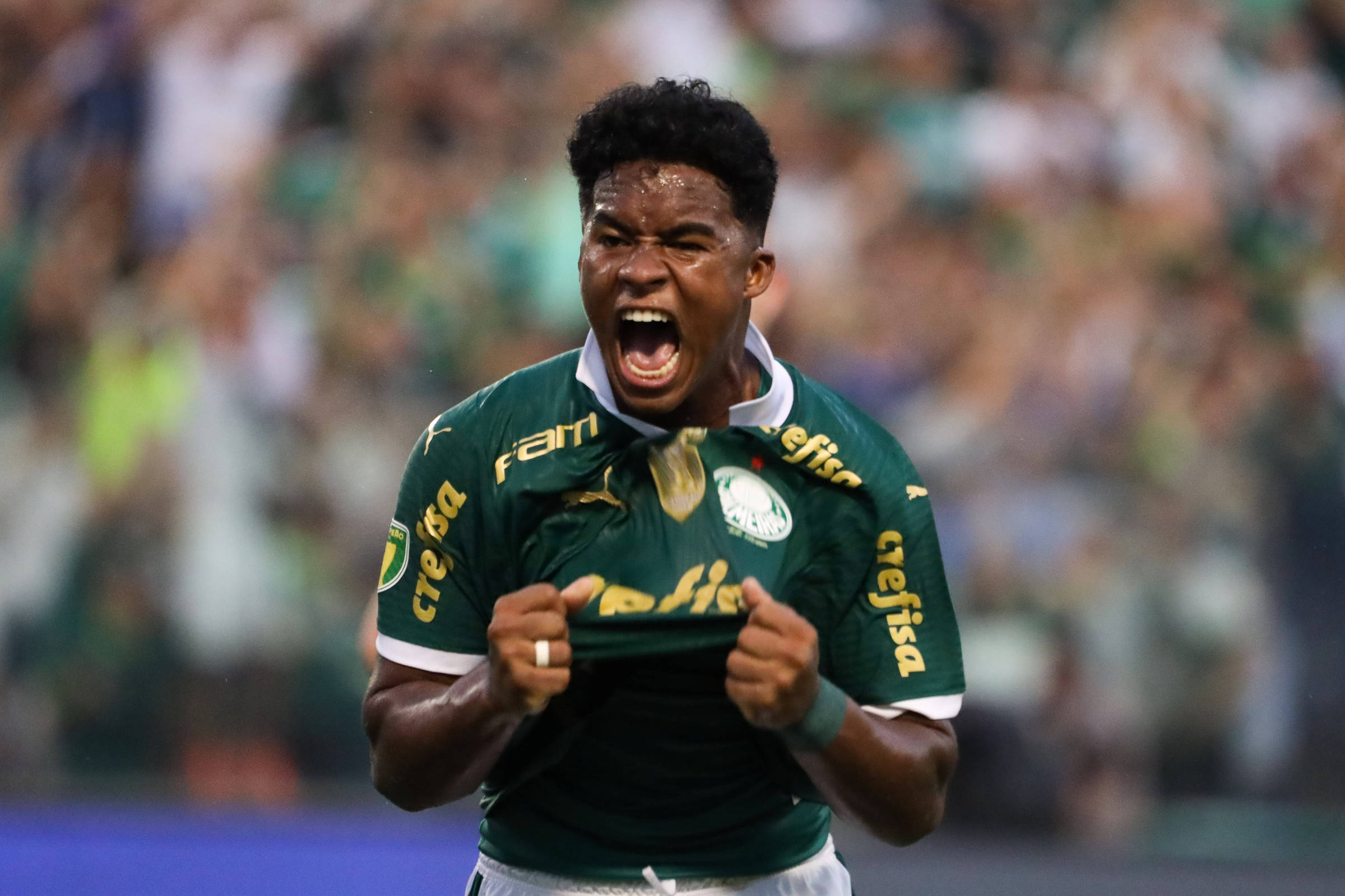 Com dois a menos, Corinthians busca empate contra o Palmeiras aos 55 do segundo tempo – 18/02/2024 – Esporte