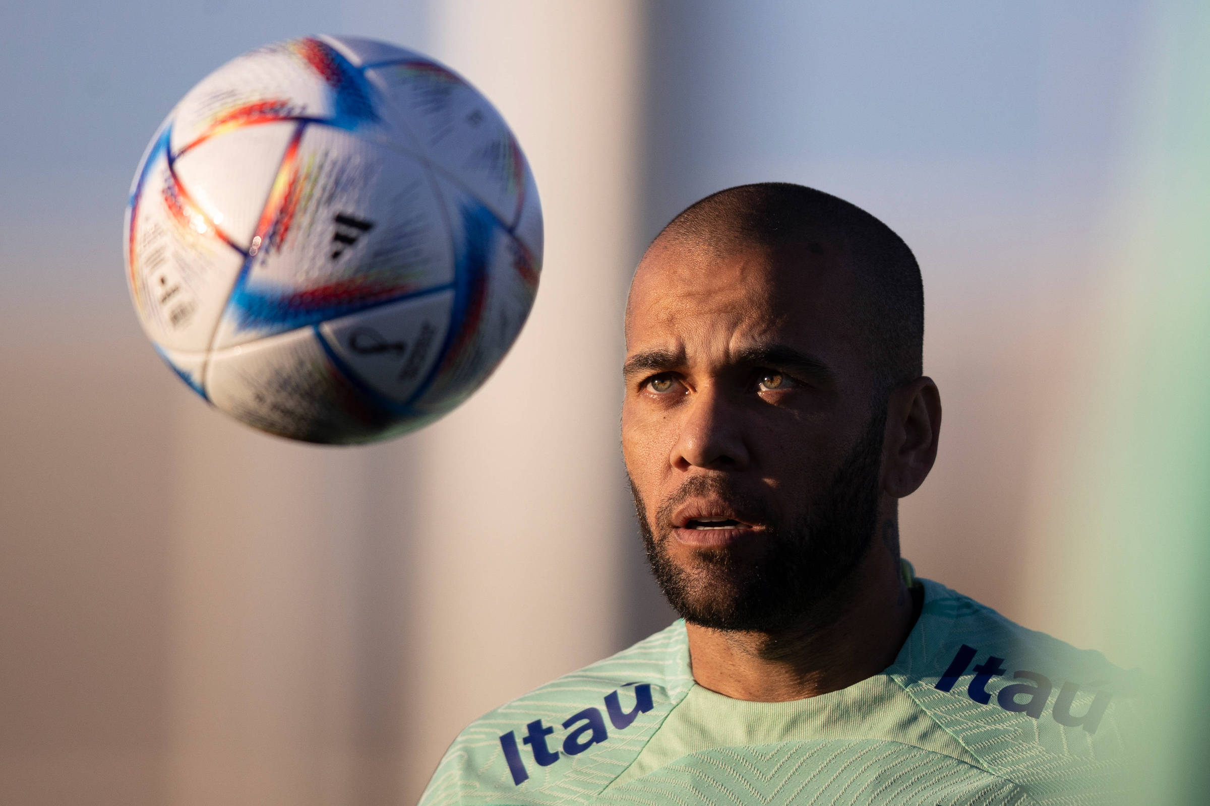 Daniel Alves, de jogador recordista a condenado estupro – 22/02/2024 – Esporte